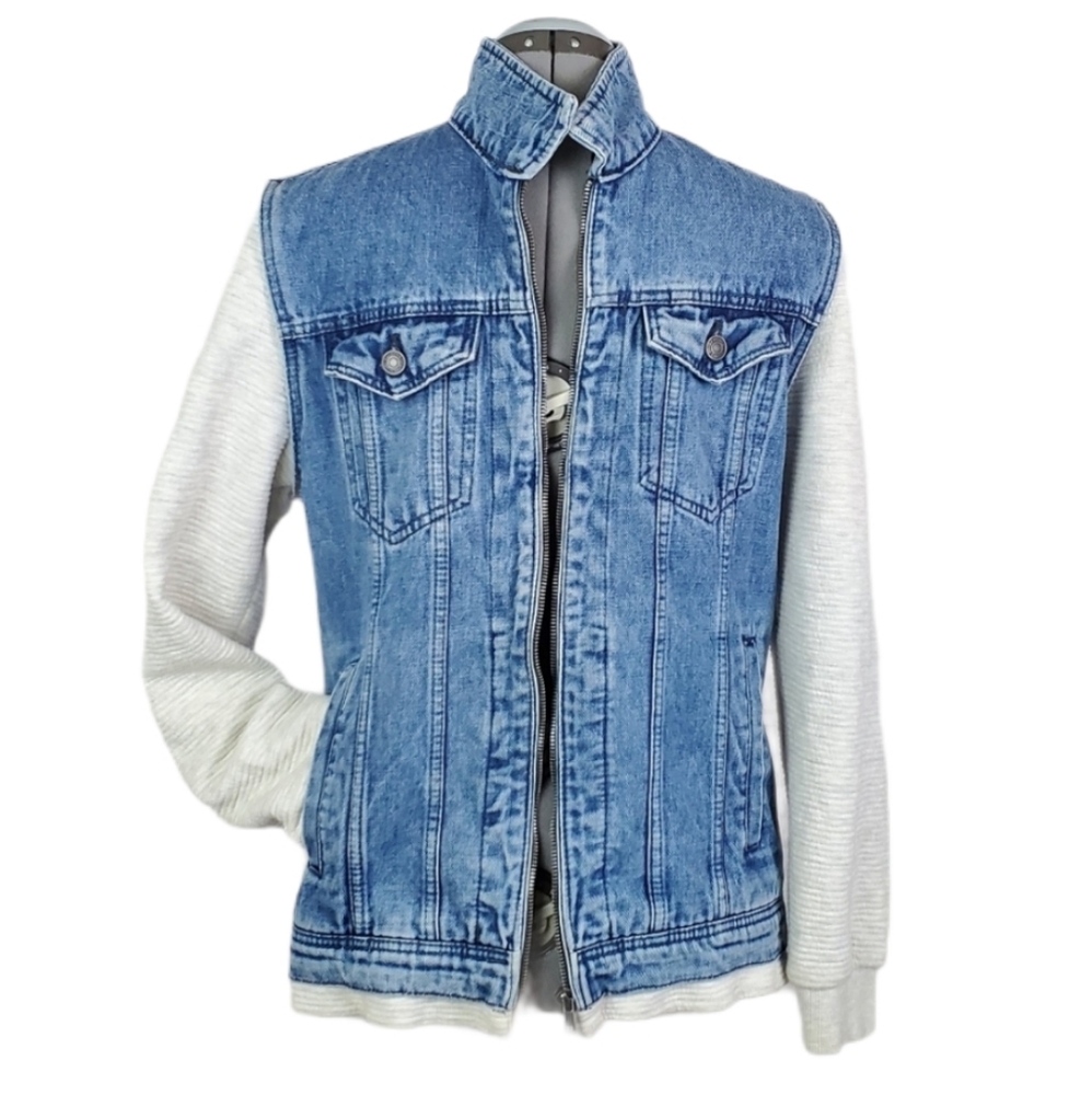 Bershka denim & cotton zip trucker jean jacket S